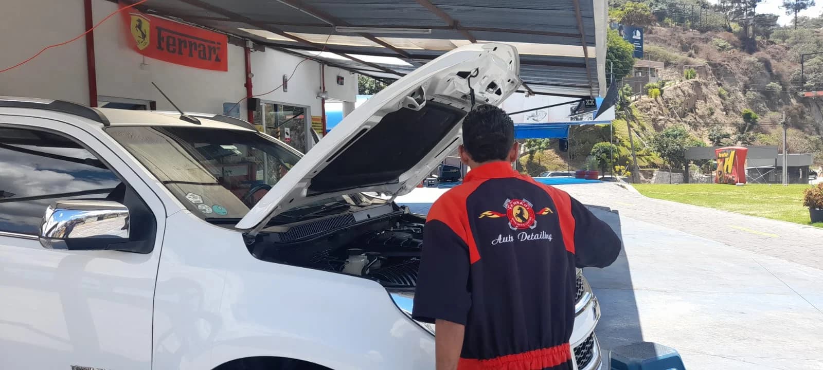 Entrega tras latonería y pintura